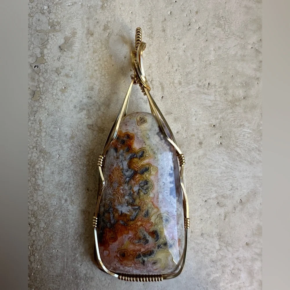 Exceptional Crazy Lace Agate High Quality Necklace Pendant